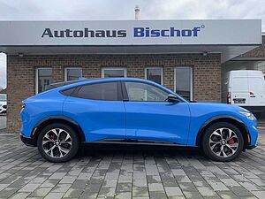 Ford  AWD Dual-Elektro Co-Pilot 360 Dienstwagen