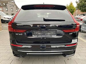 Volvo  Plus Dark B4 Mild Hybrid Panorama. ACC BLIS LED