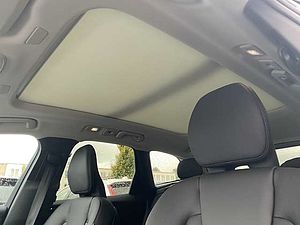 Volvo  Plus Dark B4 Mild Hybrid Panorama. ACC BLIS LED